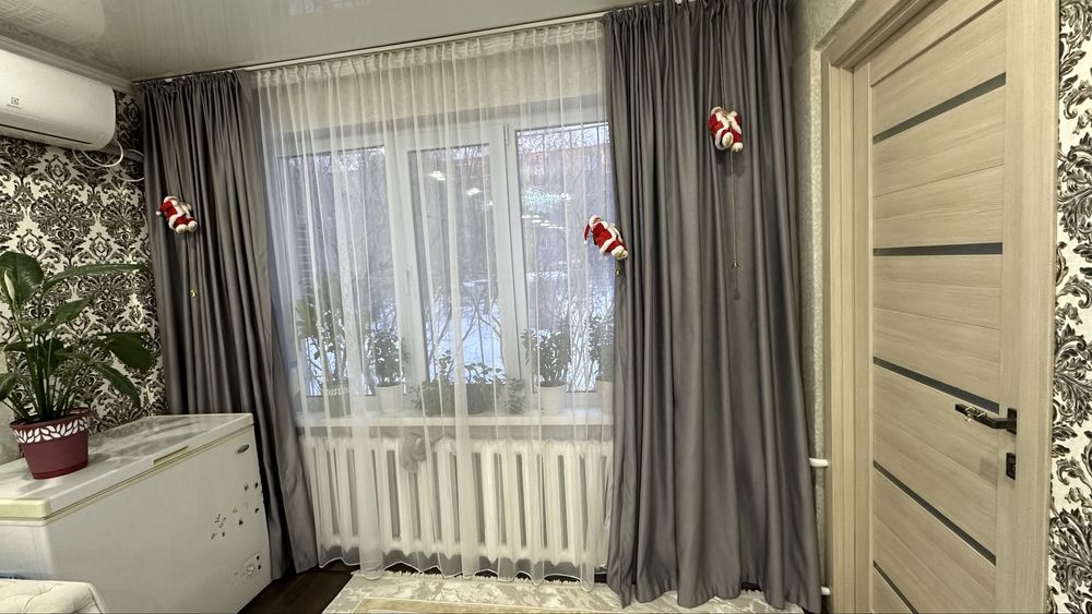 Продается штор комплект