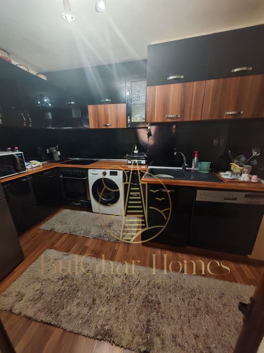 Продава се Двустаен апартамент в Варна, Колхозен пазар - 72 кв.м за 1063 €/кв.м - Снимка #2