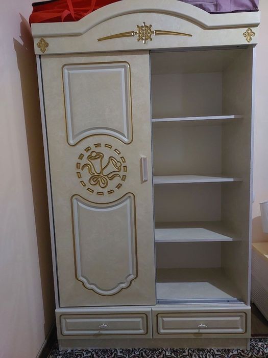 Detskiy shkaf va krovat