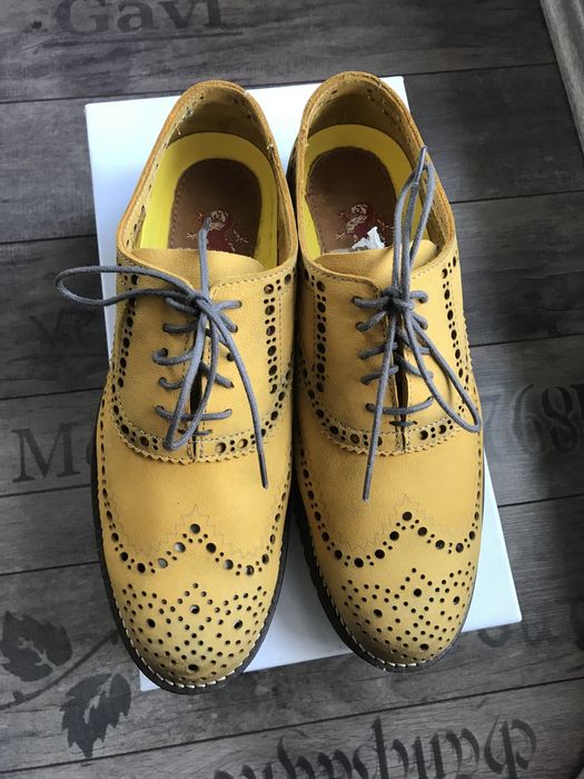 Удобни официални обувки