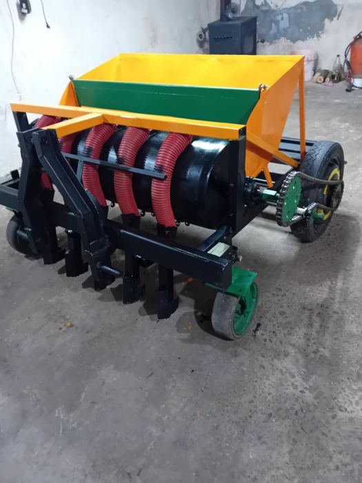 Садачка за лук и чесън 5 редова