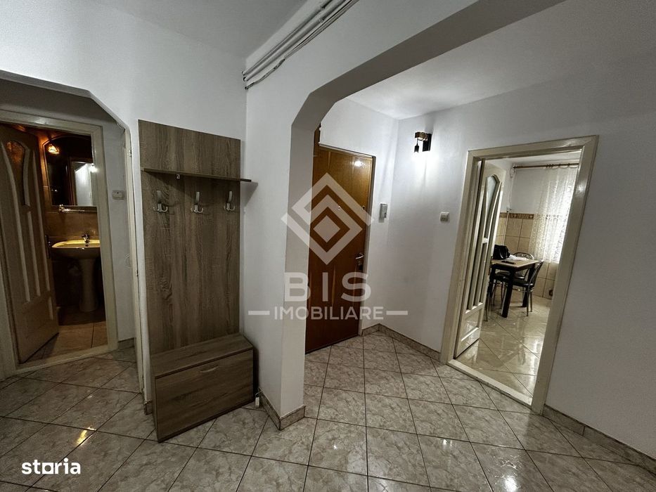 Chirie apartament 4 camere – Strada Pârcălabului