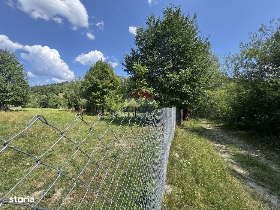 De vanzare | Teren intravilan 2860mp | Centru Borca| Neamt
