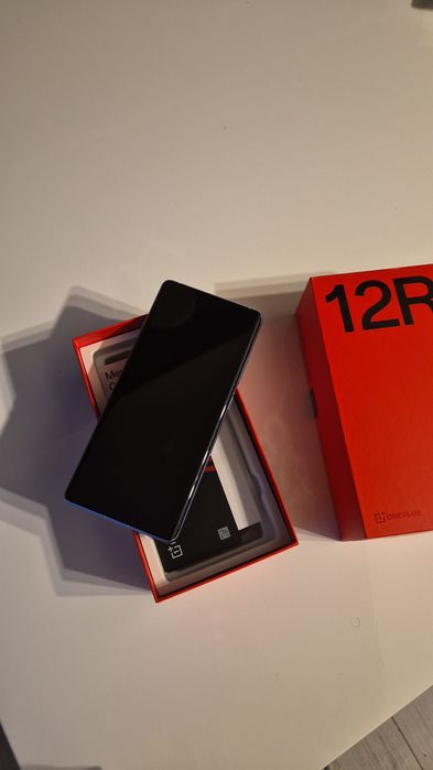 Telefon One plus 12R /Nefolosit