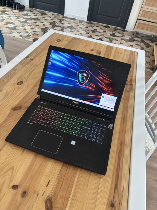 MSI 17,3” Gaming• i7-7700HQ• GTX 1070 (8gb) • 16gb ram• 120HZ• SSD+HDD