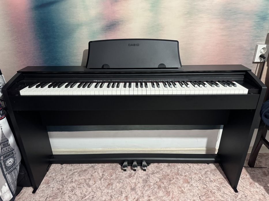Цифровое пианино Casio PX-770