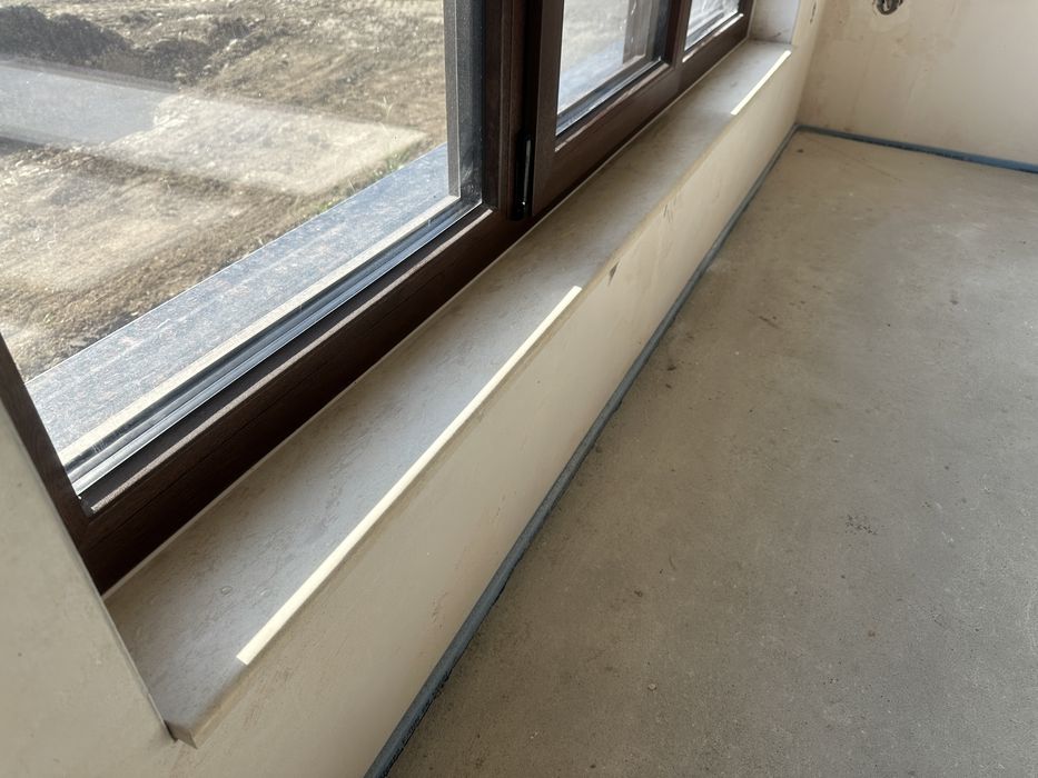 Подпрозоречни первази и шапки от врачански  варовик , облицовка камини