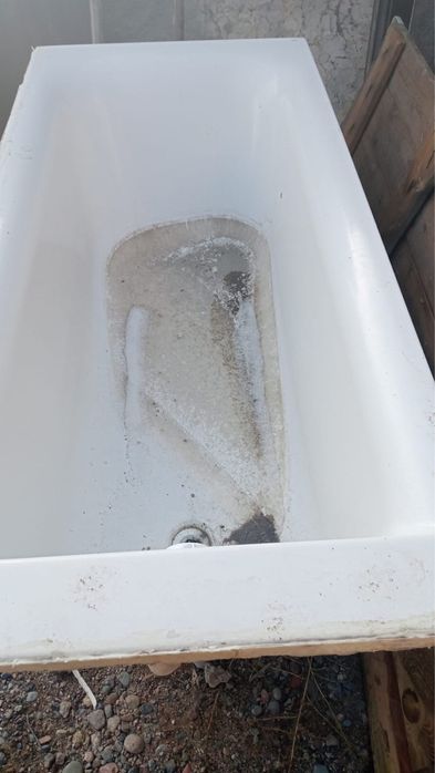 Ванна пристенный