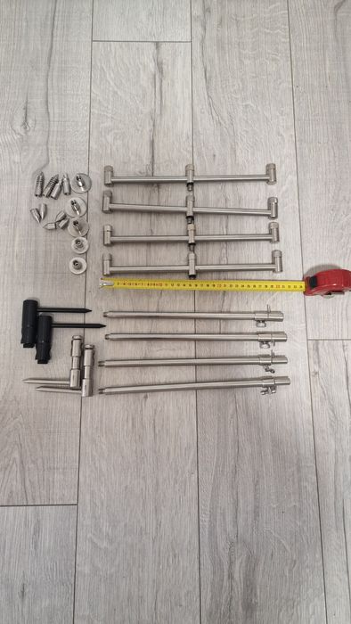 Vand husa lansete si accesorii pescuit