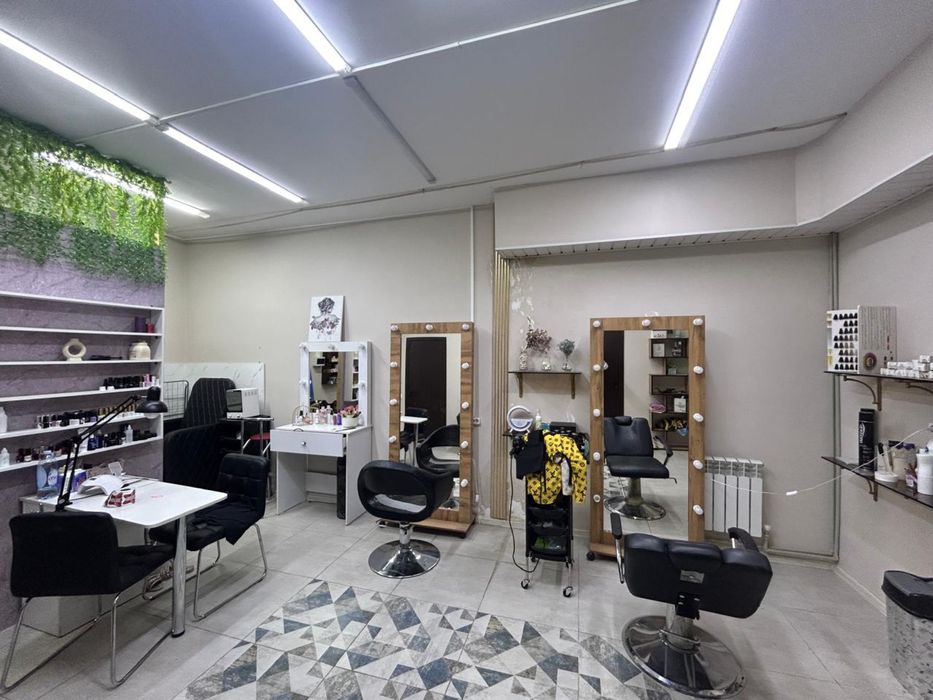 Сдам в аренду салон красоты