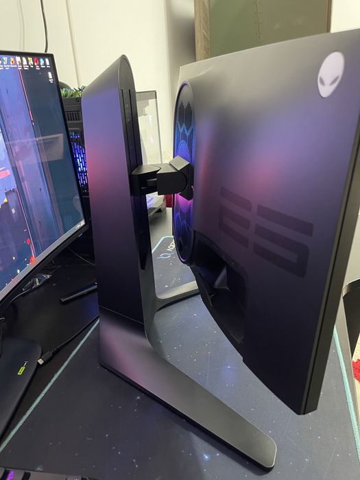 Monitor Gaming Alienware 240 Hz - IPS