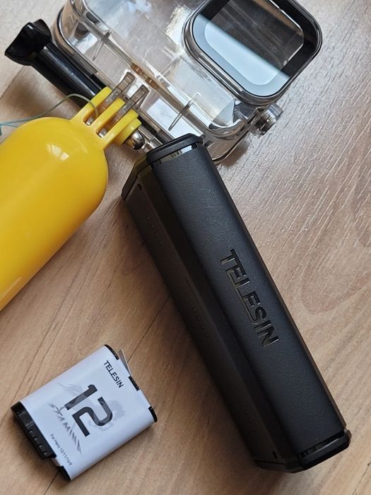 GoPro, зарядное устройство, аквабокс