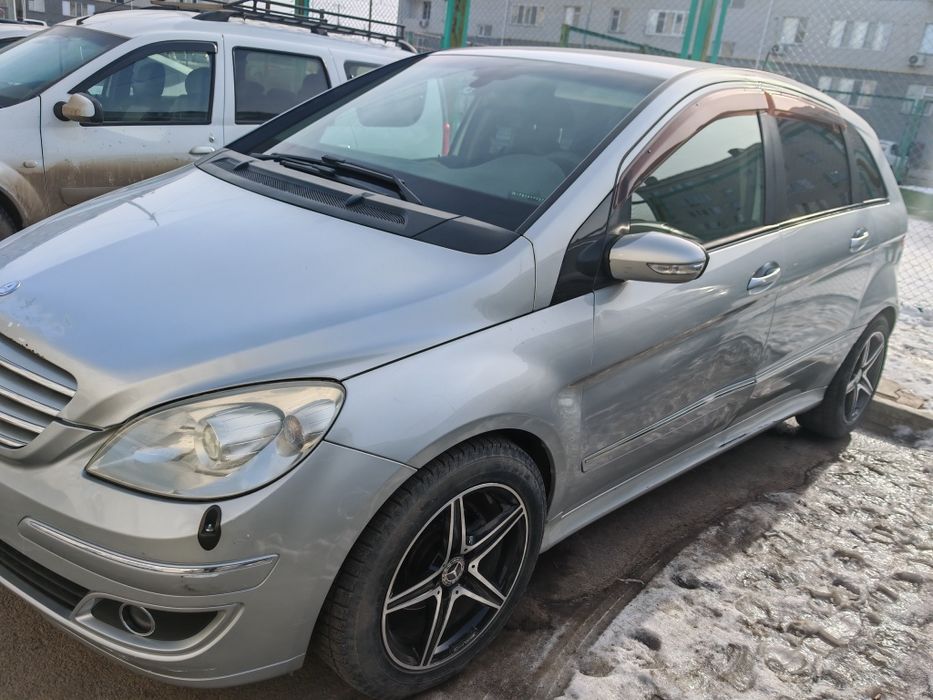 Легковой автомобиль