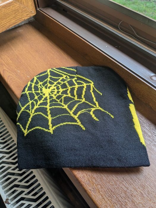 Black and Yellow Gravity Vision Beanie