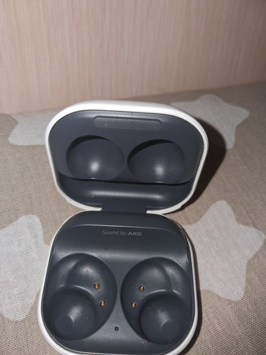 Капсула от Samsung buds fe