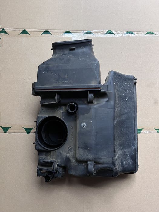 Vand carcasa filtru aer Dacia Logan/Duster/Mcv/1.6 16 valve Euro 4