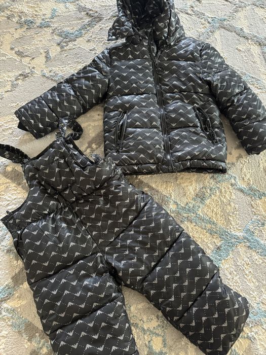 Продам комбинезон и детс куртку