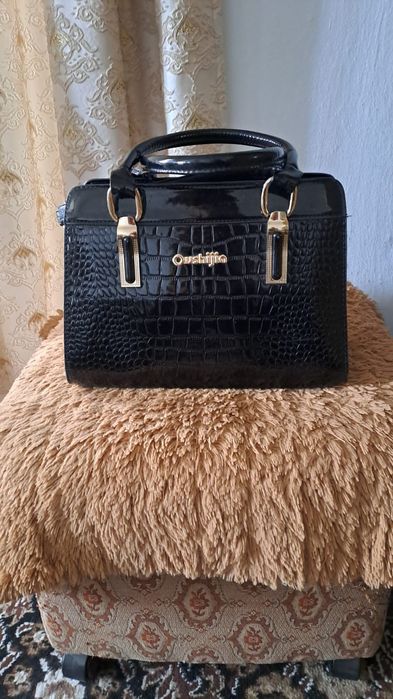 Дамская  сумка .