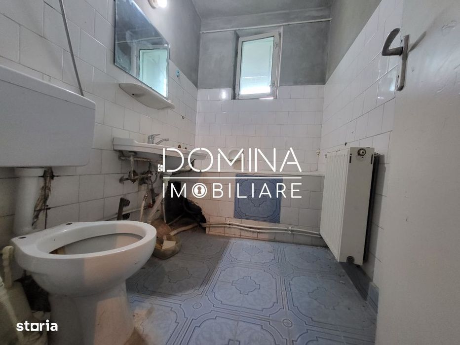 Vanzare apartament cu 3 camere, strada Garofitei, zona 1 Mai