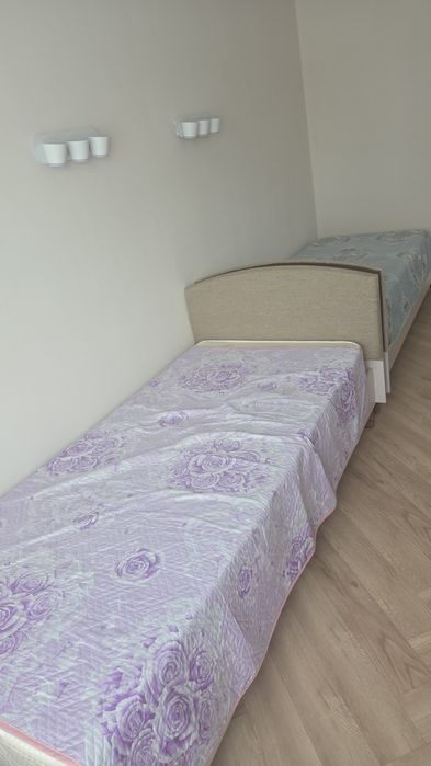 Кровать детская с матрацем