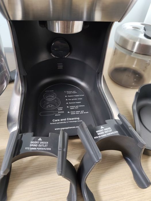 Кафемелачка Sage Smart Grinder Pro (SCG820)