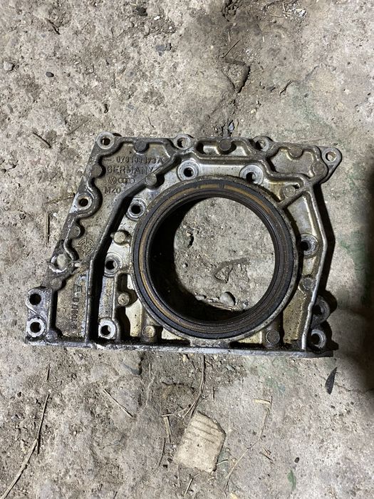 Продам запчасти Ауди 26-28