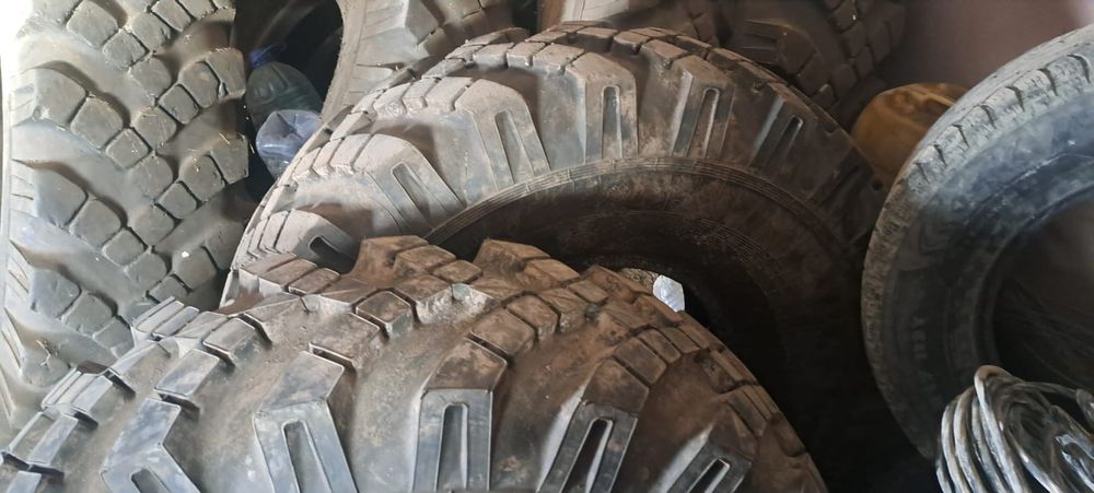Продам шины на Камаз вездеход