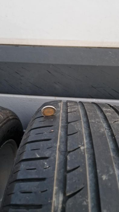 Алуминиеви джанти с гуми