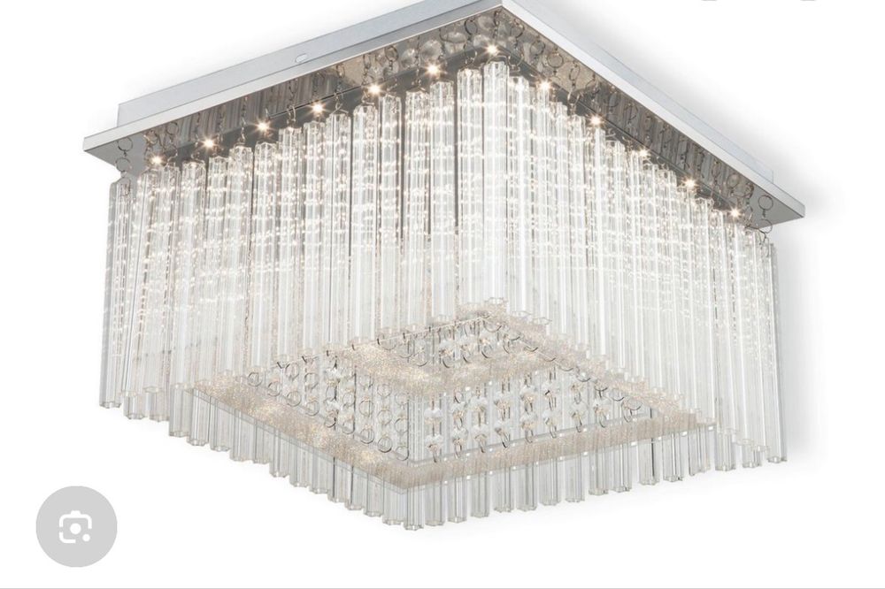 Продавам таванен полюлей