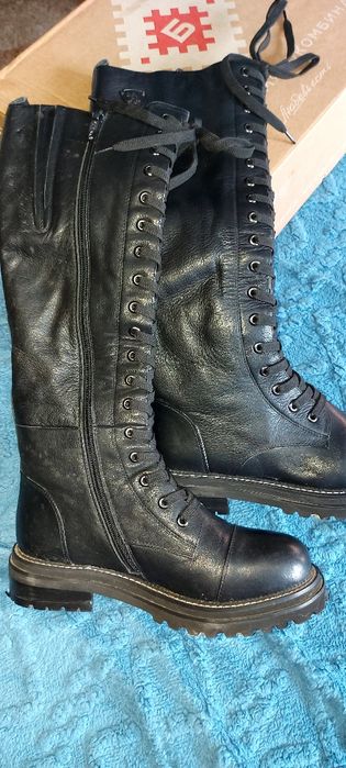 Продам сапоги 38,5 размер
