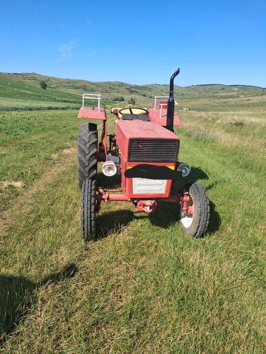 Vand tractor UTB 450