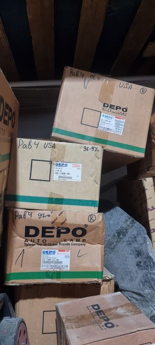 Rav 4 фары,по 1 штуке