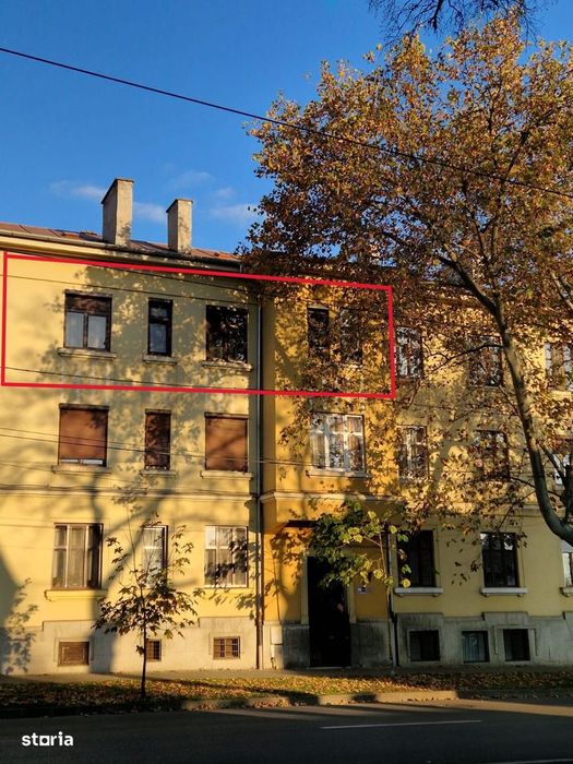 Proprietar – apartament 3 camere, 80 mp, etaj 2/2 strada Republicii
