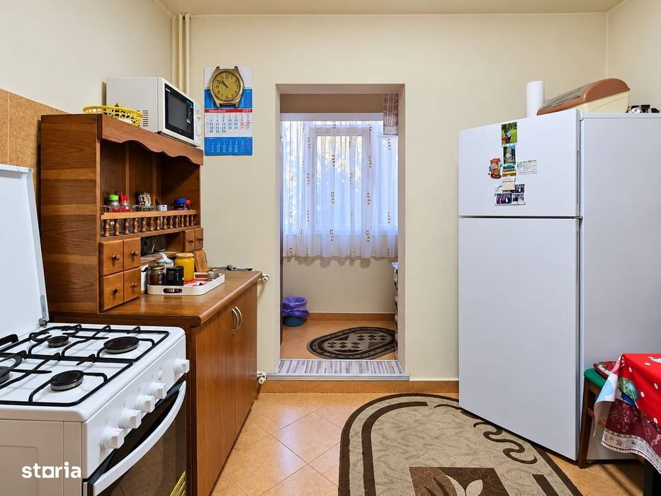 Apartament cu 3 camere de vânzare | Inel 2, Constanța | Etaj 1/4