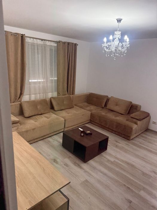 Inchiriez apartament ultramodern micro4