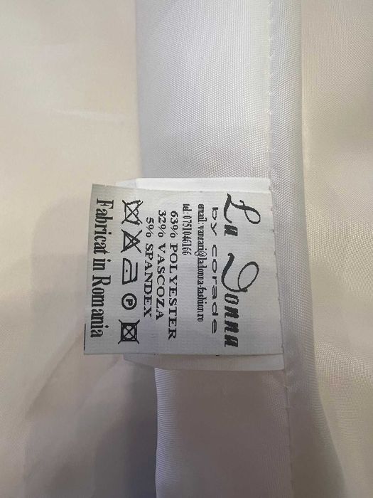 Palton dama roz pudra La Donna din stofa cu broderie manuala