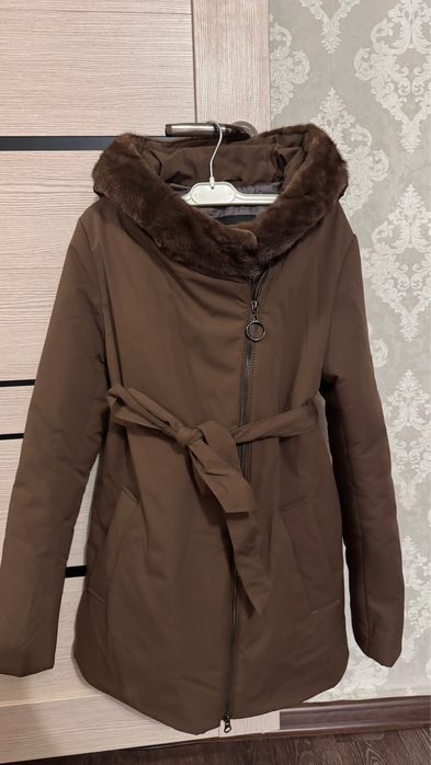 Продам куртку зимнюю IDDI