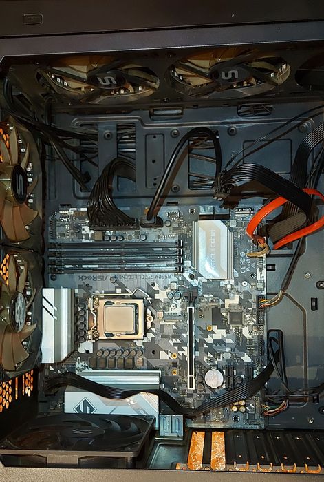 Kit placa de baza Asrock B560M + i9 11900 gen 11 + carcasa + sursa+hdd