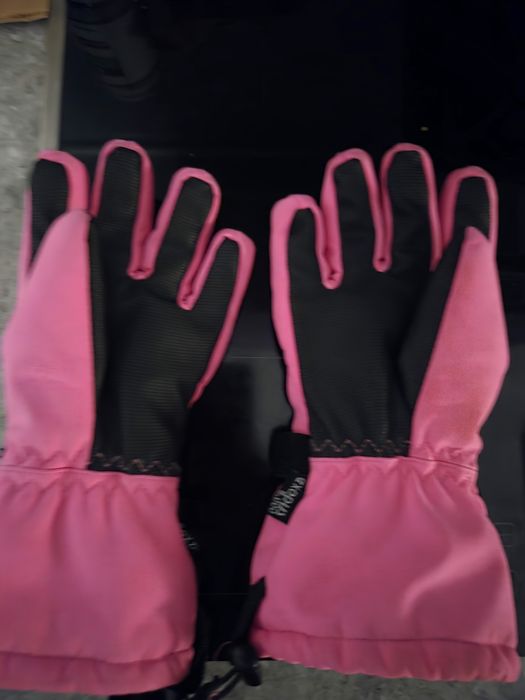Дамски ръкавици за ски