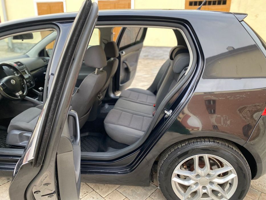 Volkswagen golf  1.6  2009  GT