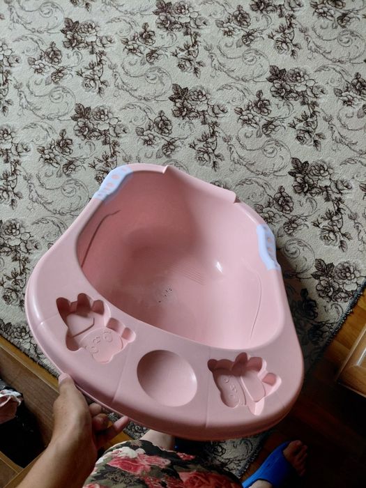 Продаю детский тазик 2000т