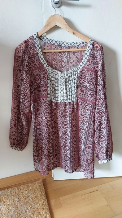 2 bluze elegante de material fin/transparent