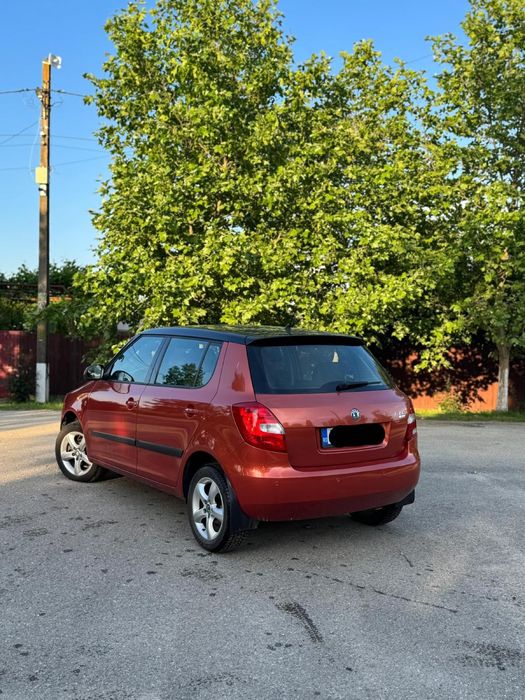 Vand Skoda Fabia II / 2009 / 1.4 16v benzina 86 cp/