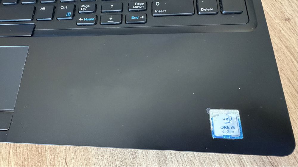 Dell Precision 3520