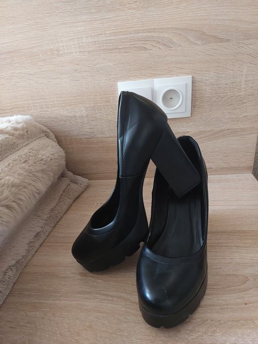 Туфли в хорошем состоянии