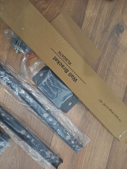 Продам кронштейн