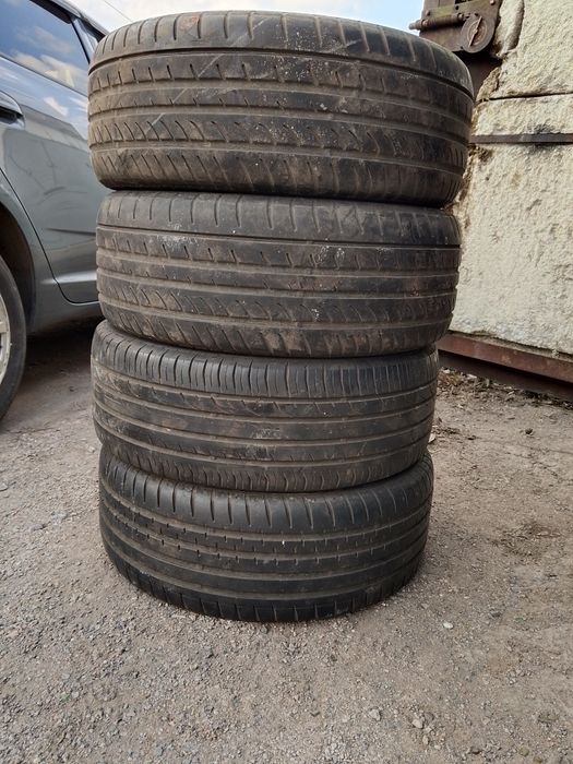 Продам комплект летних шин