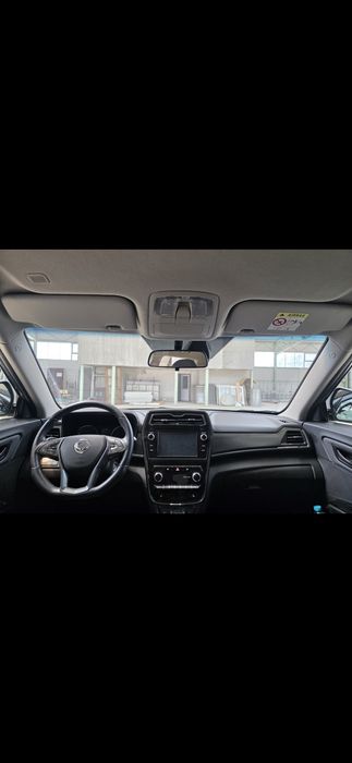 SUV SsangYong Tivoli automat