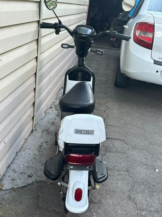 Электровелосипед SK8 с гарантиеи
