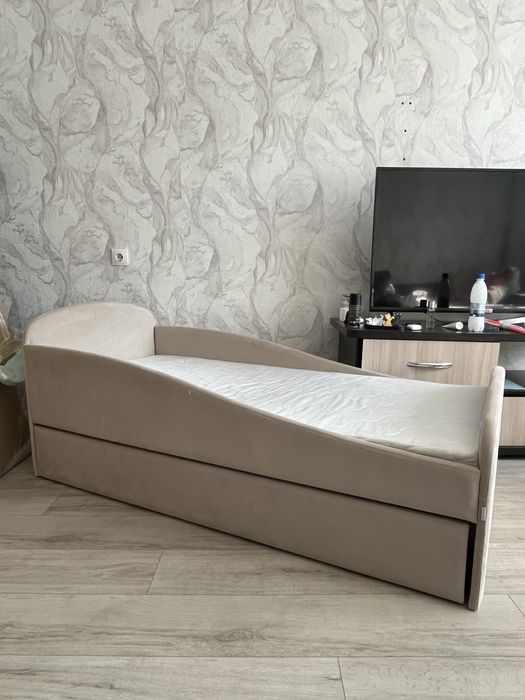 Кровать детская